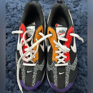 Women’s Nike Airmax Dawn size 8.5. EUC - hardly worn.